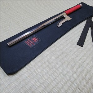 Jutte 4 - Stainless steel polished finish with red cord