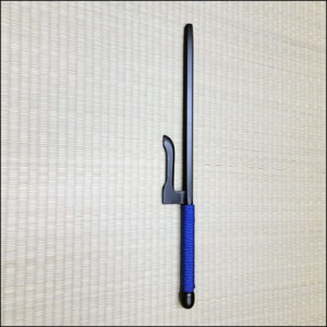 Jutte 3 - Black finish with blue cord