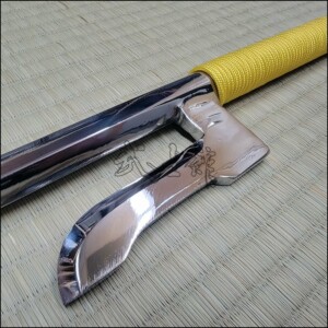 Jutte 3 - Stainless steel polished finish with yellow cord