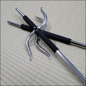 Manji Sai 1 - Stainless steel polished finish with black cord